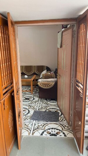 Bedroom in 2 BHK Villa at Prahlad Nagar – for Rent