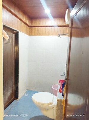 Bathroom in 1.5 BHK Apartment at Squarefeet Grand Square, Anand Nagar – for Rent