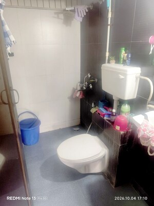 Bathroom in 1.5 BHK Apartment at Squarefeet Grand Square, Anand Nagar – for Rent