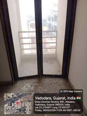 Room in  Apartment at Atladara – for Sale