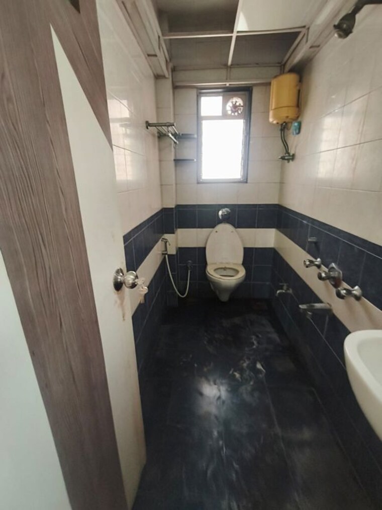 Kitchen, venus-chs-andheri 2 Bedroom 845 Sq.Ft. Apartment In Andheri West Mumbai 10732180
