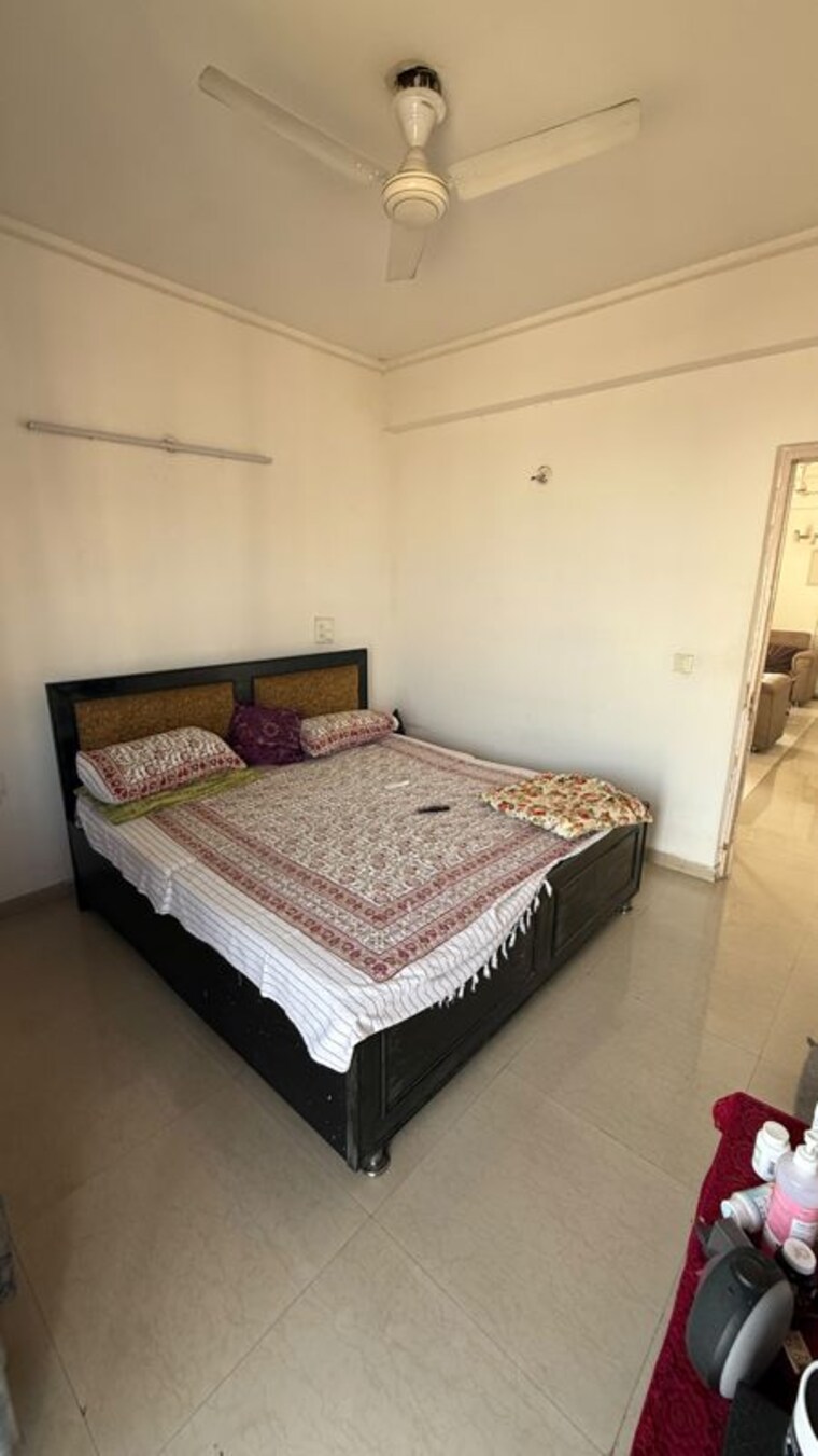 Bedroom, paramount-golf-foreste-apartments 4 Bedroom 3008 Sq.Ft. Villa In Zeta I Greater Noida Greater Noida 10732190