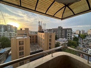 2 BHK Apartment For Rent in Paramount Golf Foreste Apartments, Zeta I Greater Noida