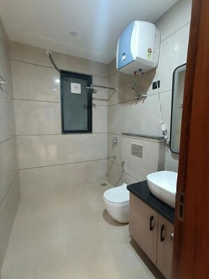 Bathroom in 3 BHK Builder Floor at Sector 48 – for Rent