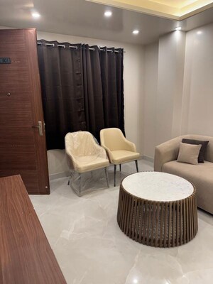 Team Area in 1 BHK Builder Floor at Sector 43 – for Rent