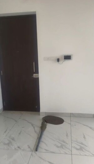 Furnished Amenities in 2 BHK Apartment at Raymond Ten X Vibes, J K Gram – for Rent