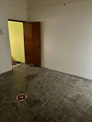 Room in 1 RK Apartment at Munjaba Vasti – for Rent