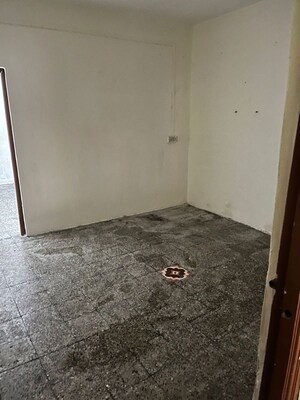 Room in 1 RK Apartment at Munjaba Vasti – for Rent