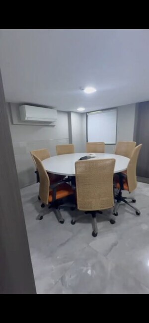 Team Area in  Office Space at Laxmi Plaza Andheri, Andheri West – for Sale