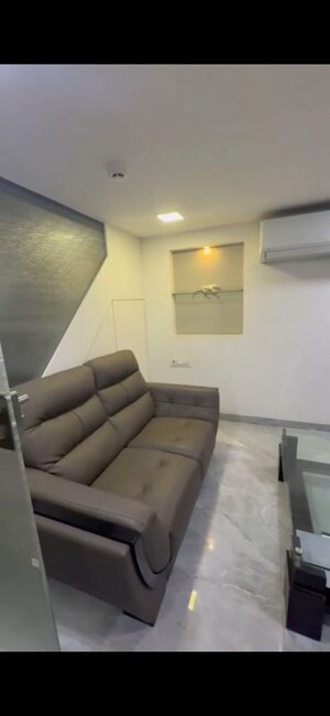 Team Area in  Office Space at Laxmi Plaza Andheri, Andheri West – for Sale