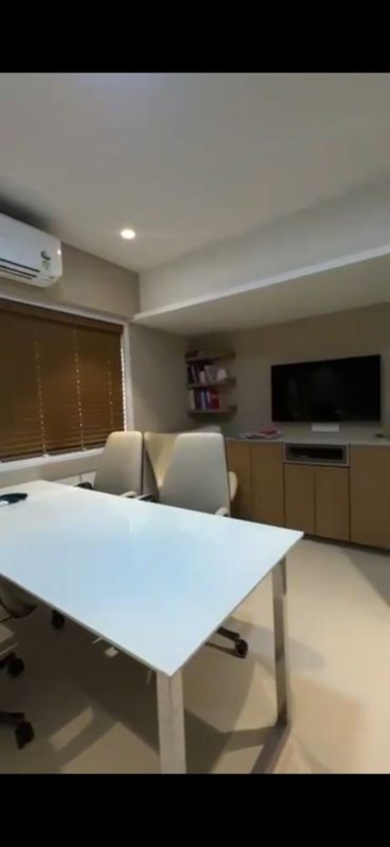 Team Area, remi-bizcourt Commercial Office Space 511 Sq.Ft. In Andheri West Mumbai 10732273