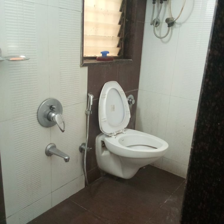 Bathroom, kabra-suburbina-apartments 2 Bedroom 650 Sq.Ft. Apartment In Goregaon West Mumbai 10732285