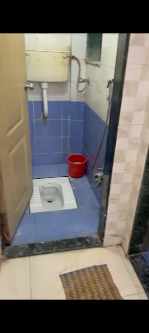 Bathroom in 1 BHK Apartment at Nehru Nagar – for Rent