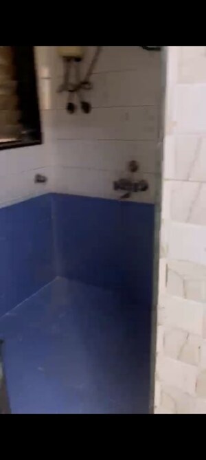 Bathroom in 1 BHK Apartment at Nehru Nagar – for Rent
