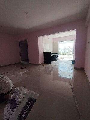 Room in 2 BHK Apartment at Ravetkar Janhavi, Kothrud – for Sale