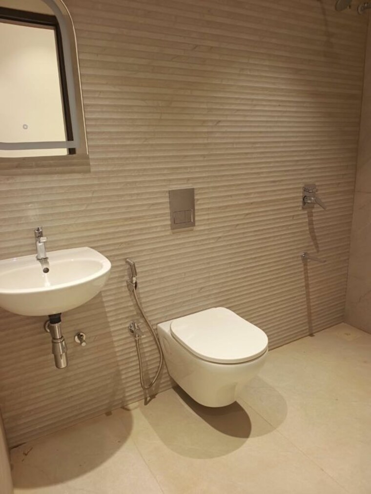 Bathroom, ava-maple 3 Bedroom 1130 Sq.Ft. Apartment In Borivali East Mumbai 10732300