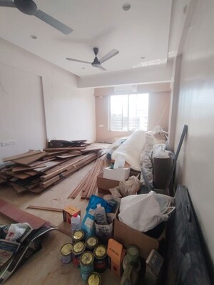 Team Area in 3 BHK Apartment at Ravetkar Janhavi, Kothrud – for Rent