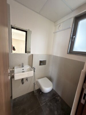 Bathroom in 1.5 BHK Apartment at Piramal Vaikunth, Balkum Pada – for Rent