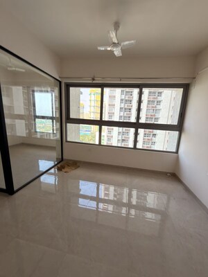 1.5 BHK Apartment For Rent in Piramal Vaikunth, Balkum Pada