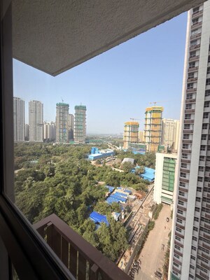  1.5 BHK Apartment at Piramal Vaikunth, Balkum Pada – for Rent