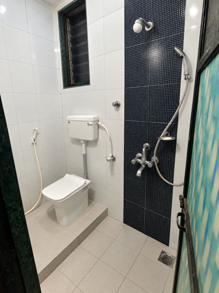 Bathroom, nimbeshwar-srishti 2 Bedroom 500 Sq.Ft. Apartment In New Panvel Navi Mumbai 10732323