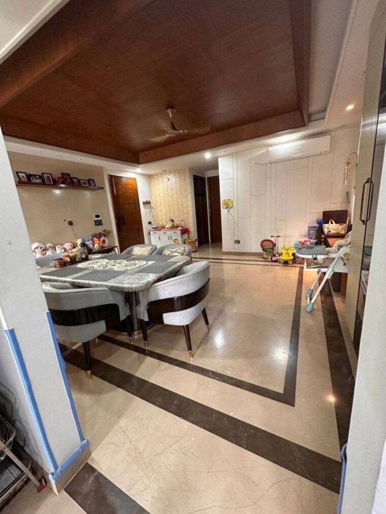 Team Area, sector 41 3 Bedroom 2800 Sq.Ft. Builder Floor In Sector 41 Gurgaon 10732330