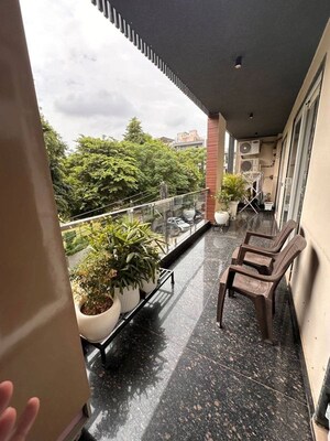 Balcony in 3 BHK Builder Floor at Sector 41 – for Rent