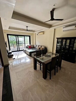Gym in 3 BHK Builder Floor at Sector 41 – for Rent