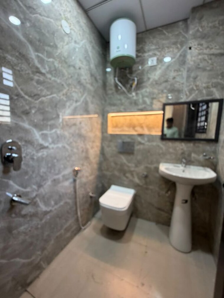 undefined, patel nagar 3 Bedroom 1800 Sq.Ft. Builder Floor In Patel Nagar Gurgaon 10731025