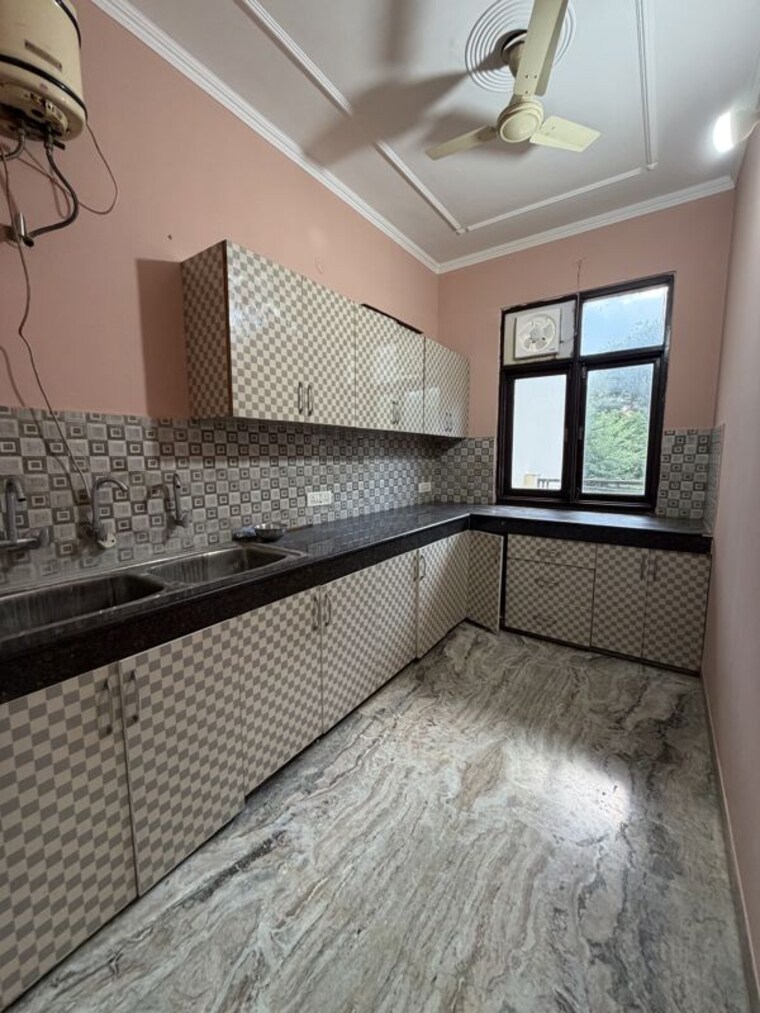 Balcony, mohyal colony 6+ Bedroom 2000 Sq.Ft. Independent House In Mohyal Colony Gurgaon 10732334