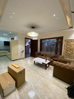 Living Room in 3 BHK Apartment at Sunshine Enclave, Vip Road – for Rent