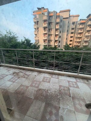 3 BHK Apartment For Sale in Vijay Ratan Vihar, Sector 15