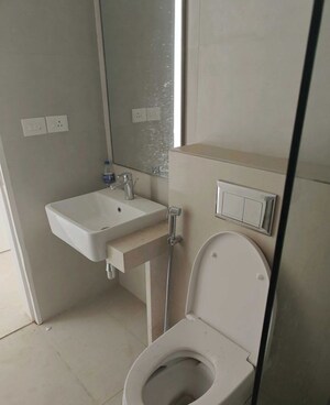 Bathroom in 4 BHK Apartment at Indiabulls Sky Forest, Lower Parel – for Sale