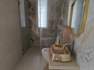 Bathroom in 3 BHK Apartment at Indiabulls Sky Forest, Lower Parel – for Sale