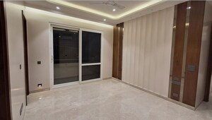 Room in 3 BHK Builder Floor at Greater Kailash I – for Rent