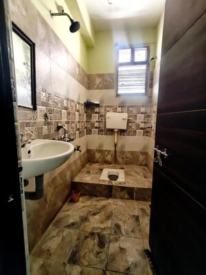 Bathroom in 3 BHK Apartment at Mangalagiri – for Rent