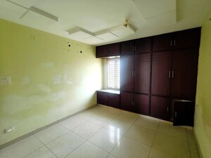 Room in 3 BHK Apartment at Mangalagiri – for Rent