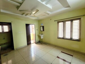 Room in 3 BHK Apartment at Mangalagiri – for Rent