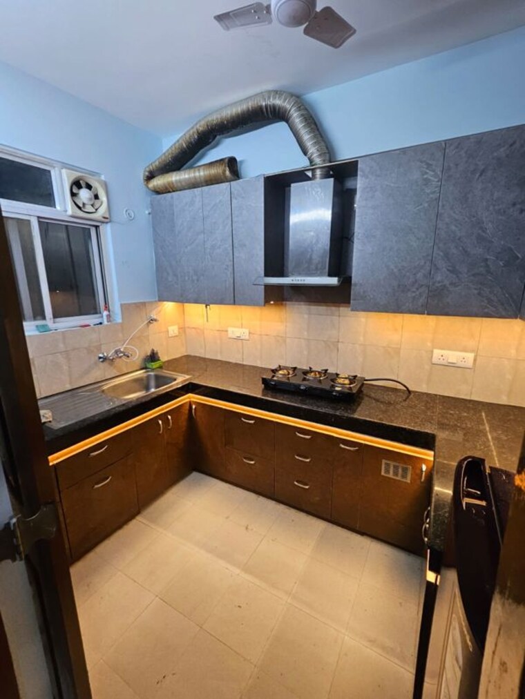 Kitchen, omaxe-r2 3.5 Bedroom 2355 Sq.Ft. Apartment In Gomti Nagar Lucknow 10732450