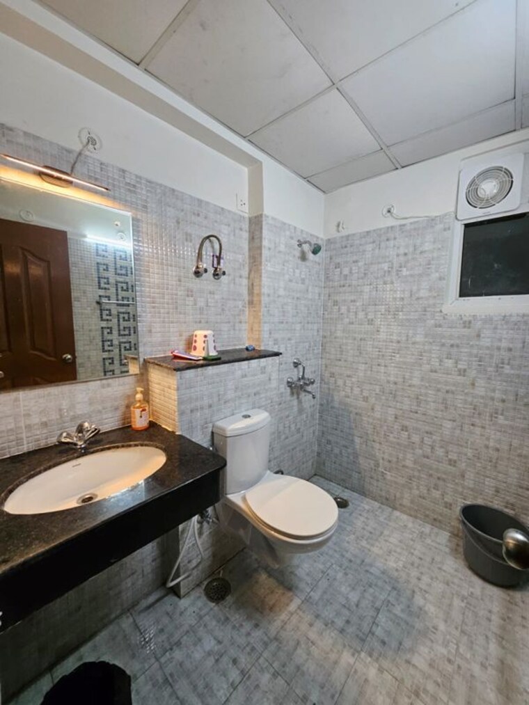 Team Area, omaxe-r2 3.5 Bedroom 2355 Sq.Ft. Apartment In Gomti Nagar Lucknow 10732450