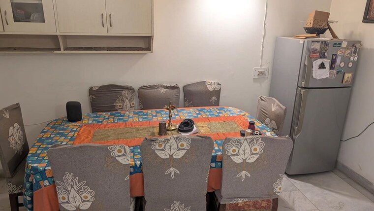 Team Area, south city 1 3 Bedroom 280 Sq.Yd. Builder Floor In South City 1 Gurgaon 10732454