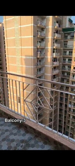3 BHK Apartment – Exterior View View at Migsun Twinz, Eta Ii Greater Noida - for Sale
