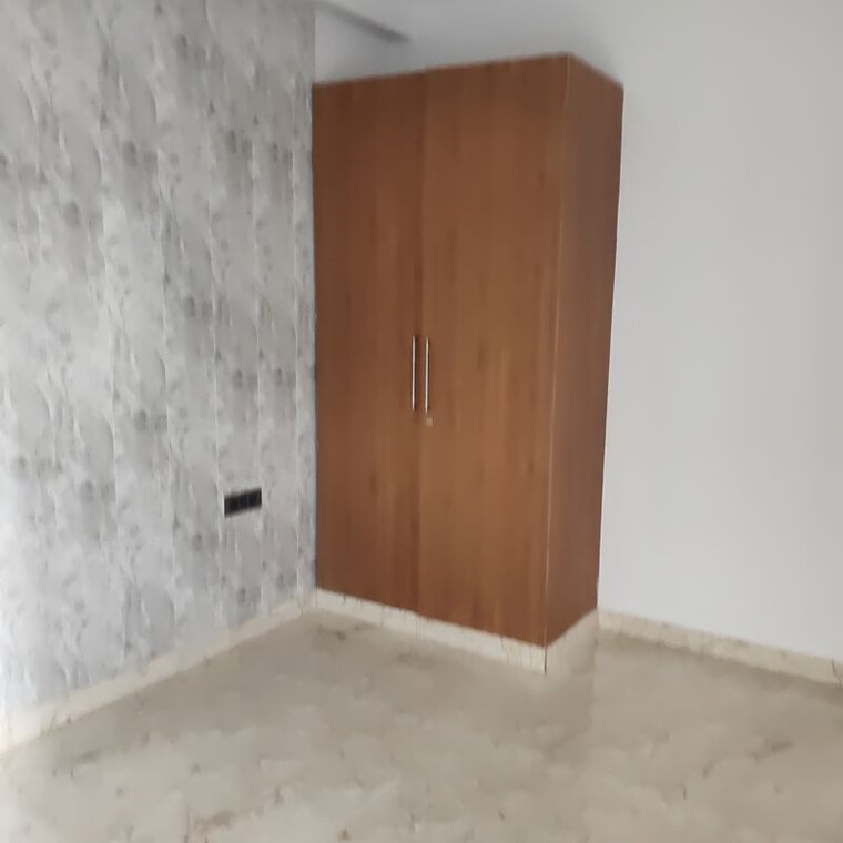 Room, sector 10 2 Bedroom 2250 Sq.Ft. Builder Floor In Sector 10 Gurgaon 10725204