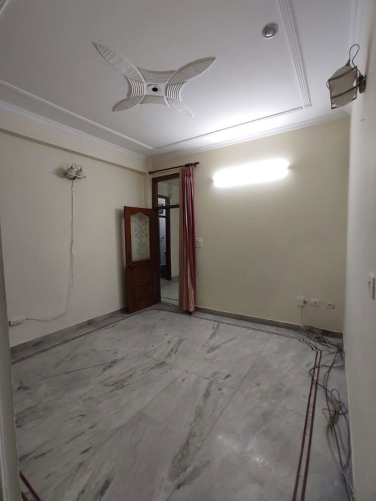Room, sector 4 2 Bedroom 1650 Sq.Ft. Builder Floor In Sector 4 Gurgaon 10725201