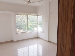 Room in 3.5 BHK Apartment at Pallod Farms – for Rent
