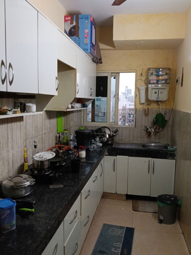Kitchen, gardenia-golf-city 2.5 Bedroom 1265 Sq.Ft. Apartment In Sector 75 Noida 10732502