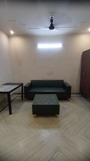 Living Room in 1 BHK Builder Floor at Sector 47 – for Rent