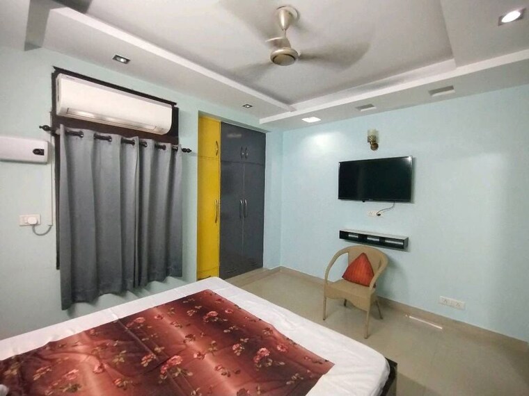 Bedroom, sushant-lok-3 3 Bedroom 240 Sq.Ft. Builder Floor In Sector 57 Gurgaon 10732505