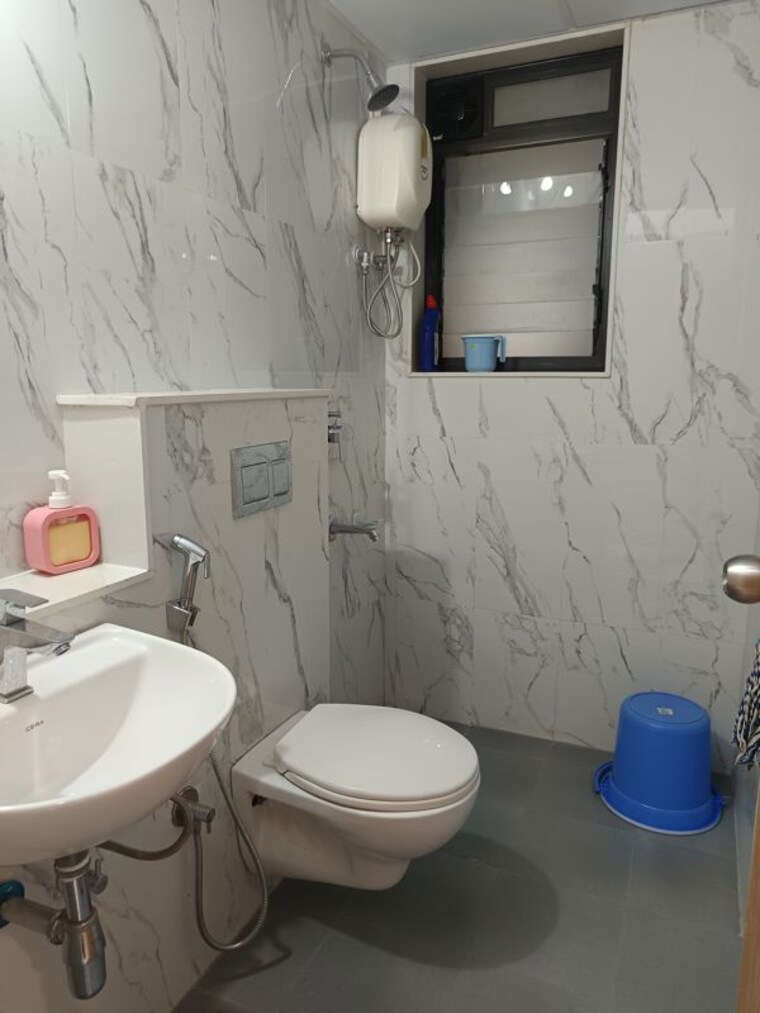 Bathroom, lodha-codename-premier 2 Bedroom 465 Sq.Ft. Apartment In Dombivli East Thane 10732513