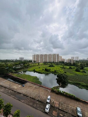Plot Area in 1.5 BHK Apartment at Lodha Palava Aurelia, Dombivli East – for Rent